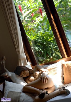 Soazik massage naturiste à Puilboreau, 17